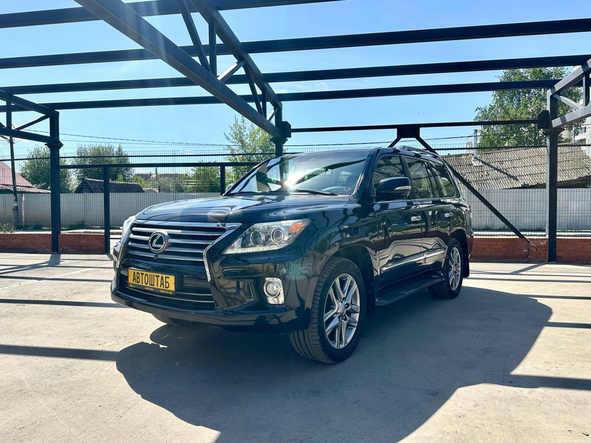 Lexus LX 570 5.7 AT (367 л.с.) 4WD, 2012, 297429 км