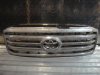 Решетка радиатора Land Cruiser 100 (05-07) с дефектом б\у (арт. 5310160360)