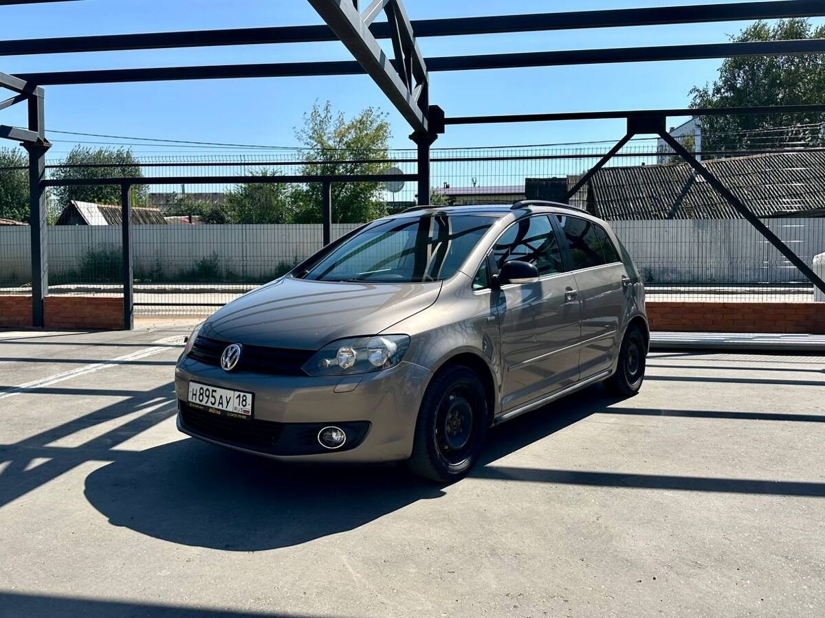 Volkswagen Golf Plus BiFuel 1.6 MT (102 л.с.), 2012, 226925 км