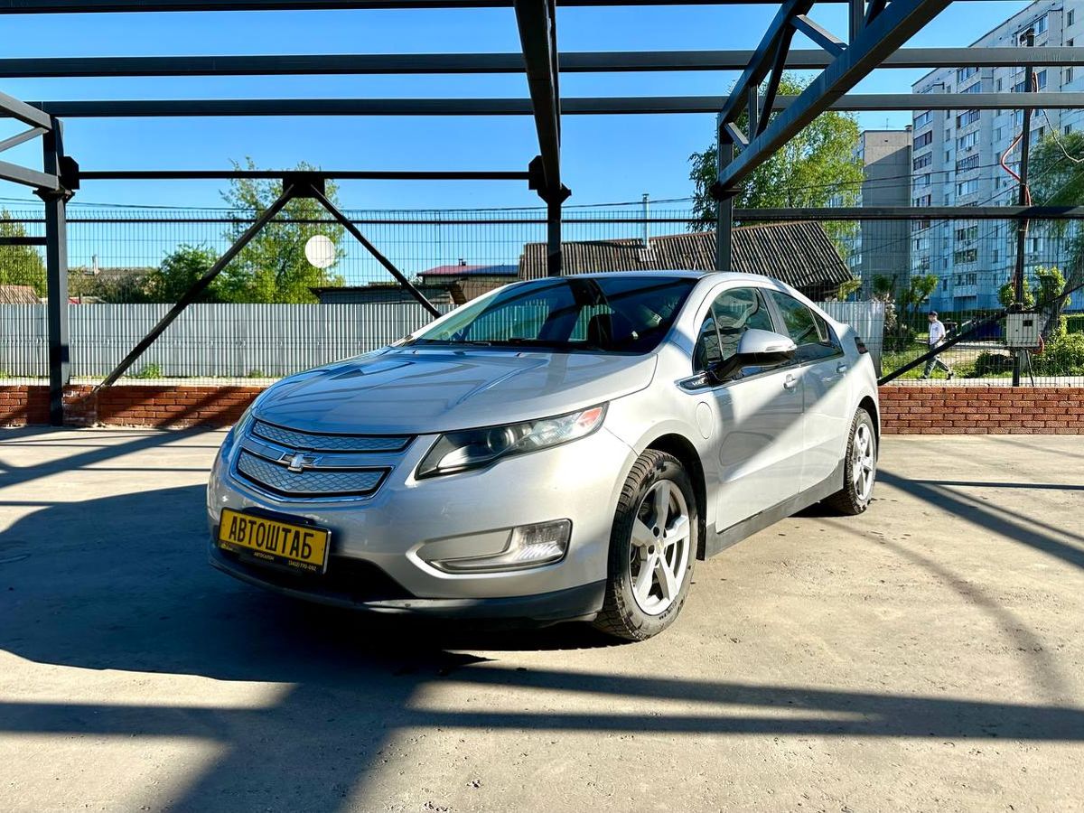 Chevrolet Volt 1.4hyb CVT (86 л.с.), 2013, 145685 км