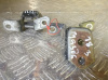 Петля двери Mazda 3 BL (09-13) пер R б/у комплект (арт. F15158210B)